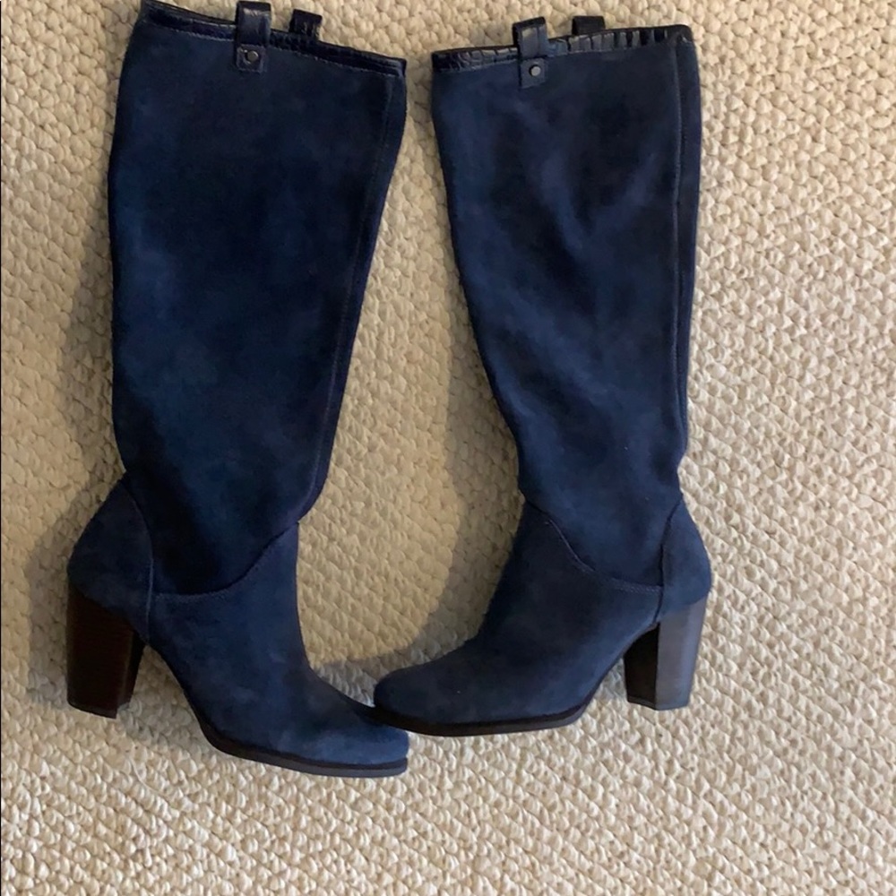 Blue suede UGG heeled boots